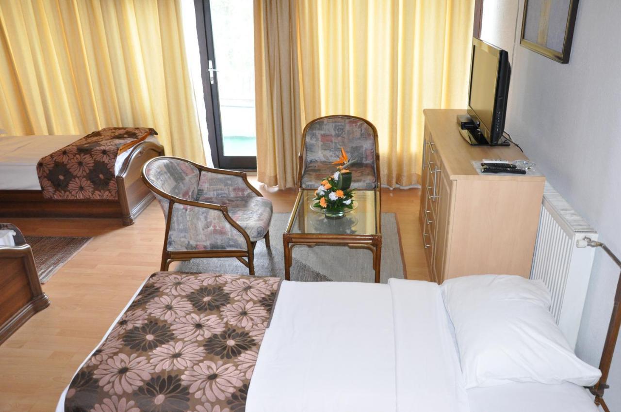 Hotel Simpo Przar Vranje Eksteriør bilde